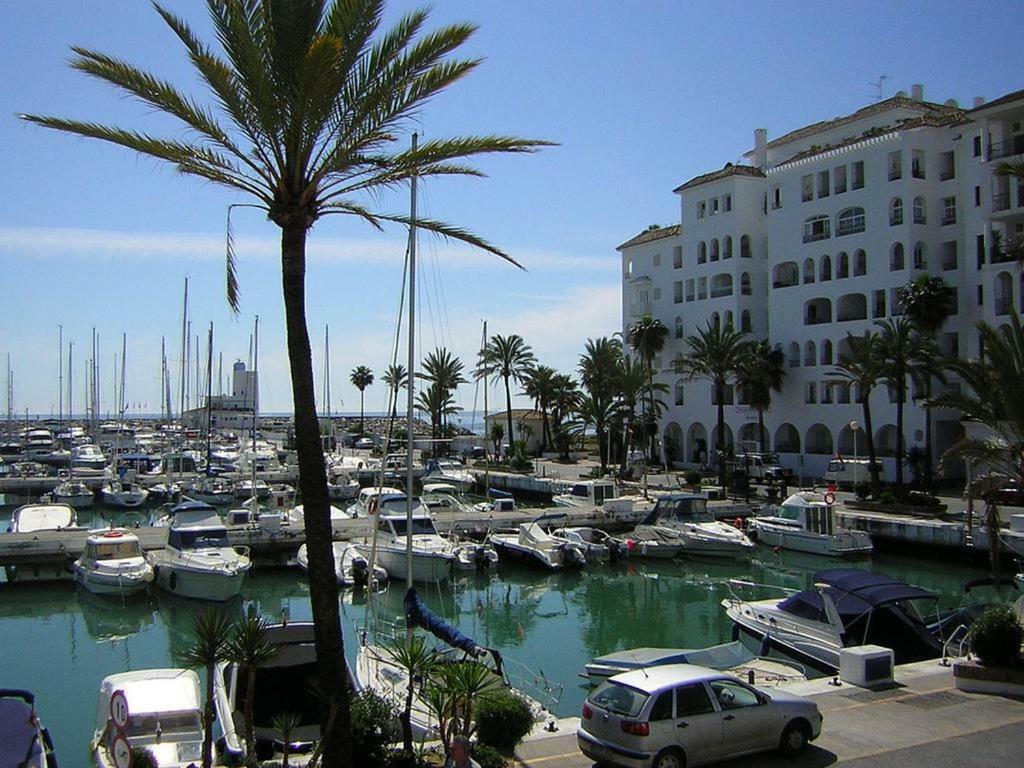 Casares Appart 2 Ch Dans Parc Tropical Avec Vue Sur Mer, Montagne Et Piscine Daire Dış mekan fotoğraf