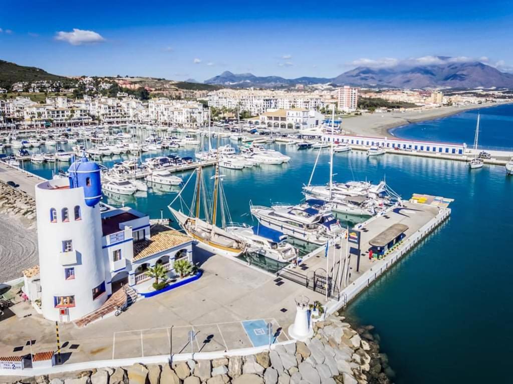 Casares Appart 2 Ch Dans Parc Tropical Avec Vue Sur Mer, Montagne Et Piscine Daire Dış mekan fotoğraf